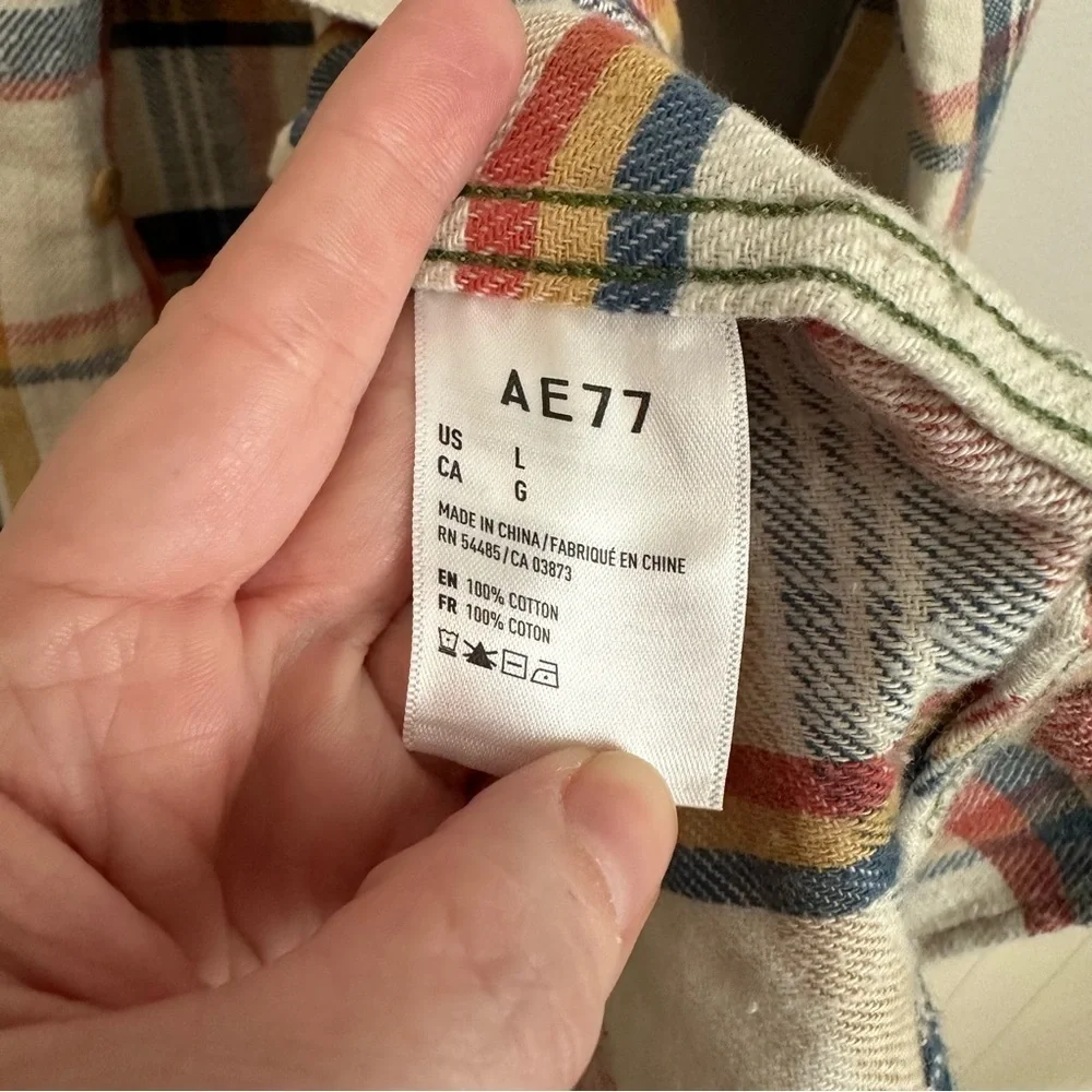 Ae77 American Eagle Men’s Long Sleeve Cream Plaid Button Up Shirt Sz L NWT